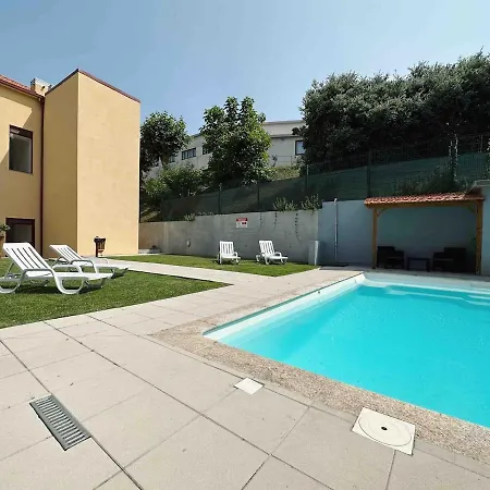 Lejlighed Elegant Duplex Avec Piscine Pres Du Doura Et Vue Sur Porto *